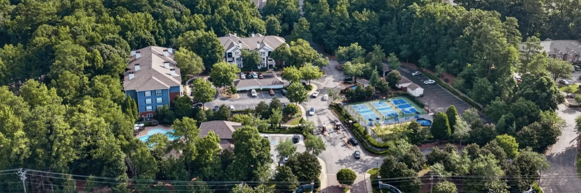 Oaks at Sugarloaf Apartments - Community Drone Photo